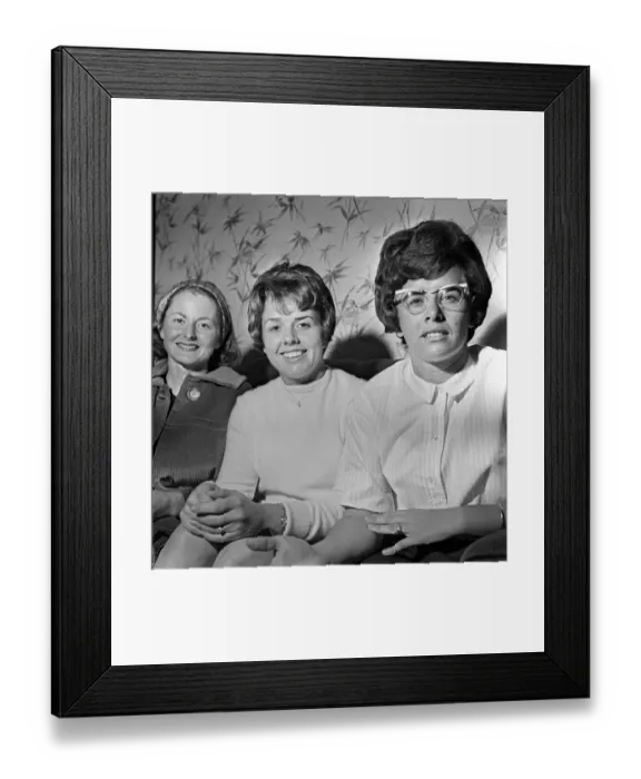 Framed Print : Nancy Richey, Carole Caldwell and Billie Jean Moffitt (later King Framed Print : Nancy Richey, Carole Caldwell and Billie Jean Moffitt (later King