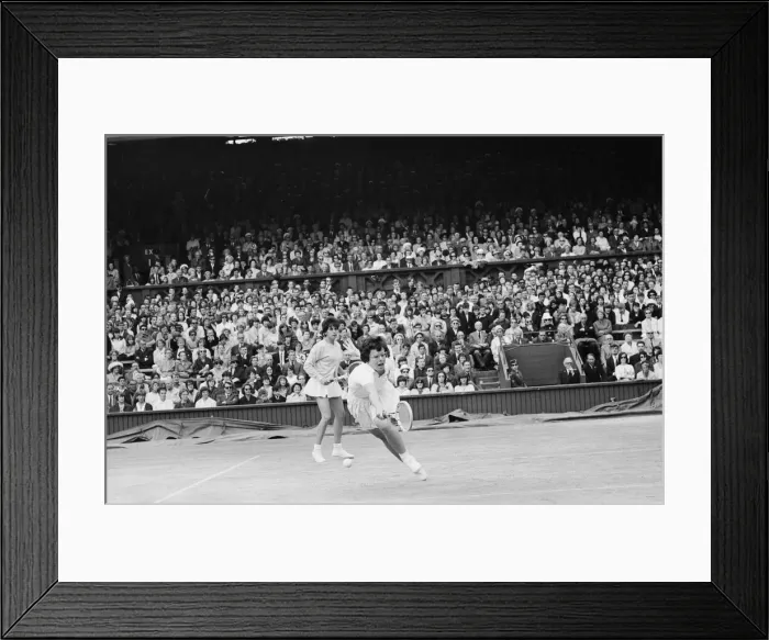 Framed Print : Wimbledon Championship Final 1965. Maria Bueno and Billie Jean Moffitt defeated Framed Print : Wimbledon Championship Final 1965. Maria Bueno and Billie Jean Moffitt defeated