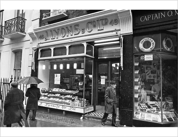 Lyons Tea Shop, which is to close, Albemarle Street, London. 20th February 1969