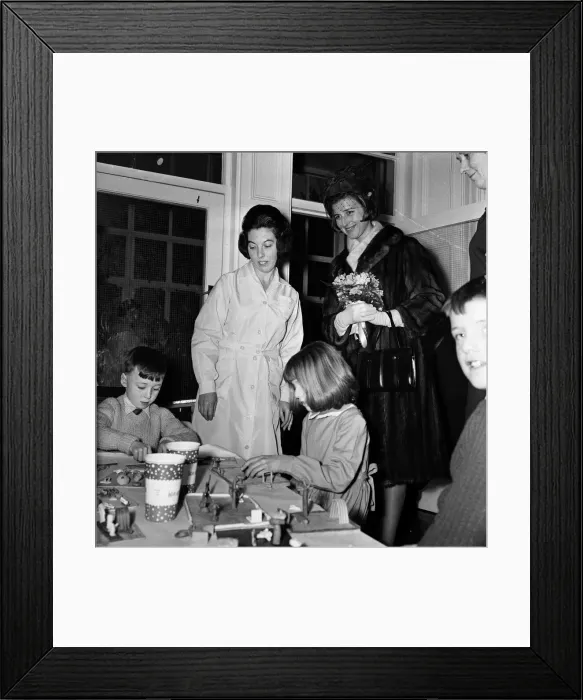 Framed Print : Princess Alexandra of Kent visits the Glendhu Childrens Hostel, Belfast Framed Print : Princess Alexandra of Kent visits the Glendhu Childrens Hostel, Belfast