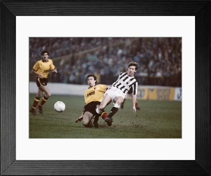 Framed Print : Watford v Newcastle United, FA Cup 3rd round replay, final score 2-2. 10th January 1989 Framed Print : Watford v Newcastle United, FA Cup 3rd round replay, final score 2-2. 10th January 1989