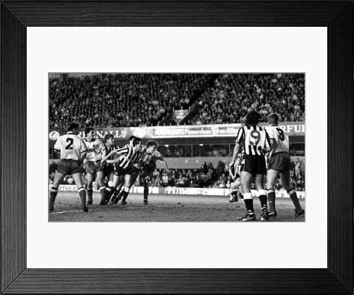 Framed Print : Newcastle United v Watford, FA Cup 3rd round 2nd replay. Final score 0-0 Framed Print : Newcastle United v Watford, FA Cup 3rd round 2nd replay. Final score 0-0