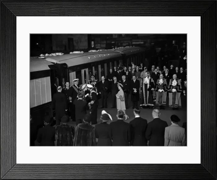 Framed Print : The state visit of King Frederick IX and Queen Ingrid of Denmark Framed Print : The state visit of King Frederick IX and Queen Ingrid of Denmark