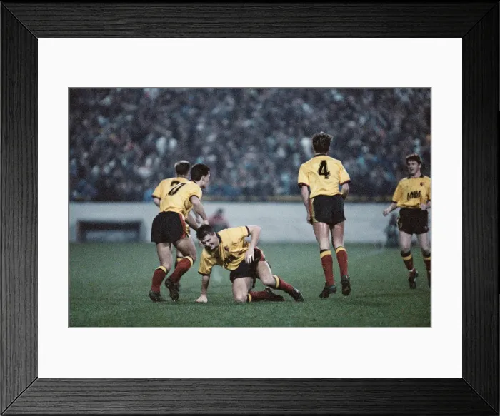 Framed Print : Watford v Newcastle United, FA Cup 3rd round replay, final score 2-2. 10th January 1989 Framed Print : Watford v Newcastle United, FA Cup 3rd round replay, final score 2-2. 10th January 1989