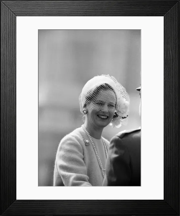 Framed Print : Queen Margrethe of Denmark, arrives by boat at Greenwich to start her State Visit