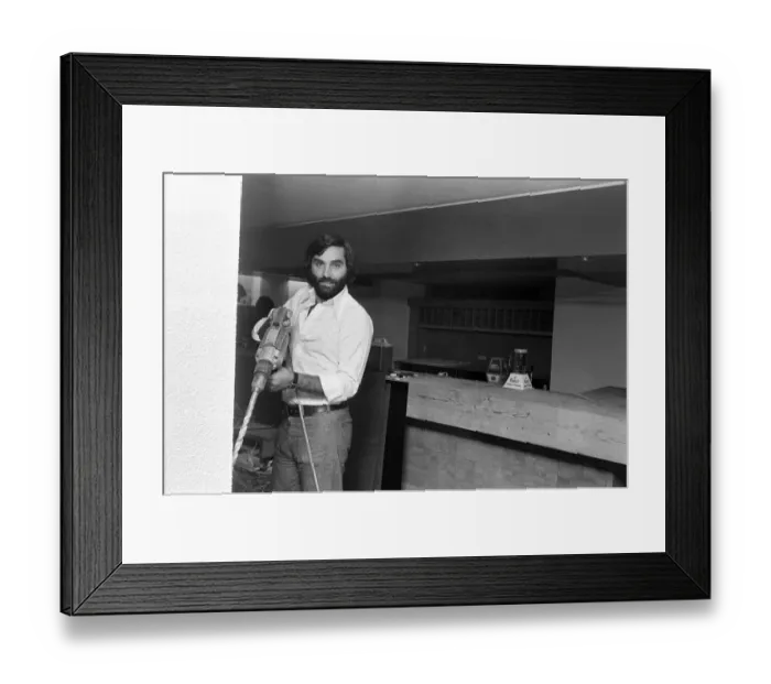 Framed Print : George Best opens a new bar. 8th August 1975