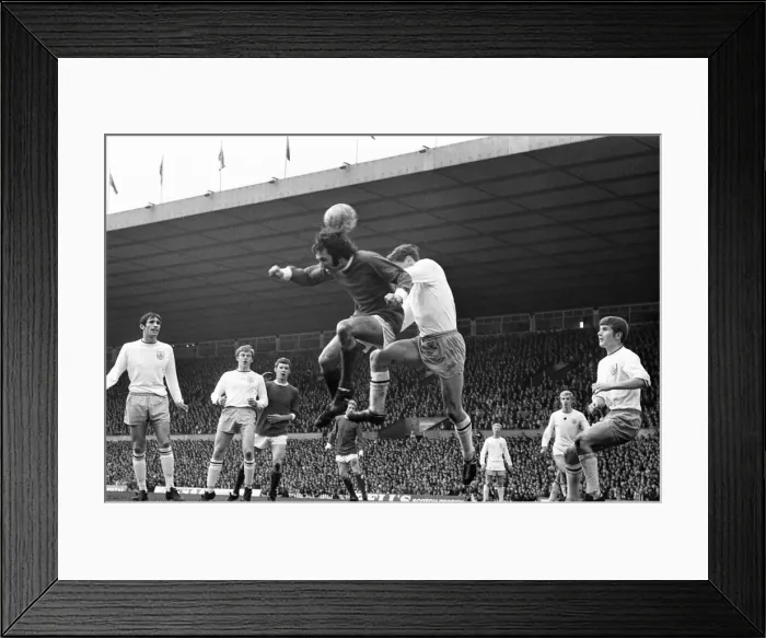 Framed Print : Manchester United 2-0 Burnley, Division One league match at Old Trafford Framed Print : Manchester United 2-0 Burnley, Division One league match at Old Trafford