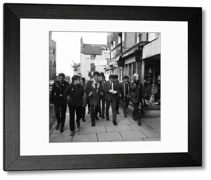 Framed Print : Welsh Nationalists outside Caernarfon Crown Court, Caernarfon, Gwynedd, Wales Framed Print : Welsh Nationalists outside Caernarfon Crown Court, Caernarfon, Gwynedd, Wales