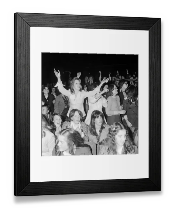 Framed Print : David Essex performs at The Liverpool Empire, Liverpool Merseyside