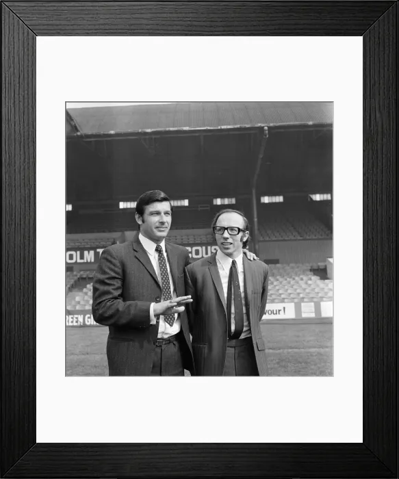 Framed Print : Nobby Stiles signs for Middlesbrough F. C. He is pictured with Manager Stan Anderson. 1971 Framed Print : Nobby Stiles signs for Middlesbrough F. C. He is pictured with Manager Stan Anderson. 1971
