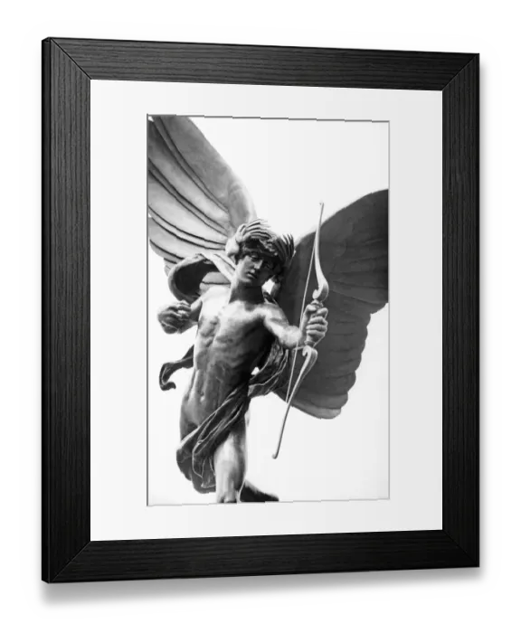 Framed Print : Eros, Londons most famous statue, returned in all it