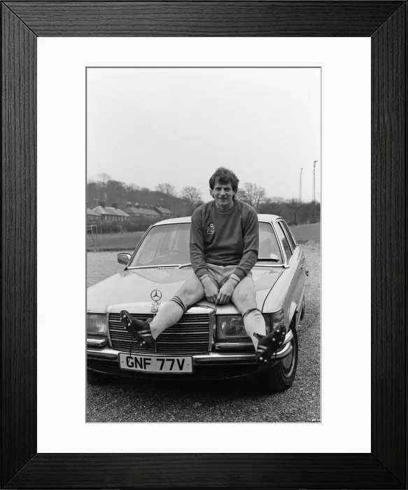 Framed Print : Norwich Citys Mick Channon. 16th February 1984 Framed Print : Norwich Citys Mick Channon. 16th February 1984