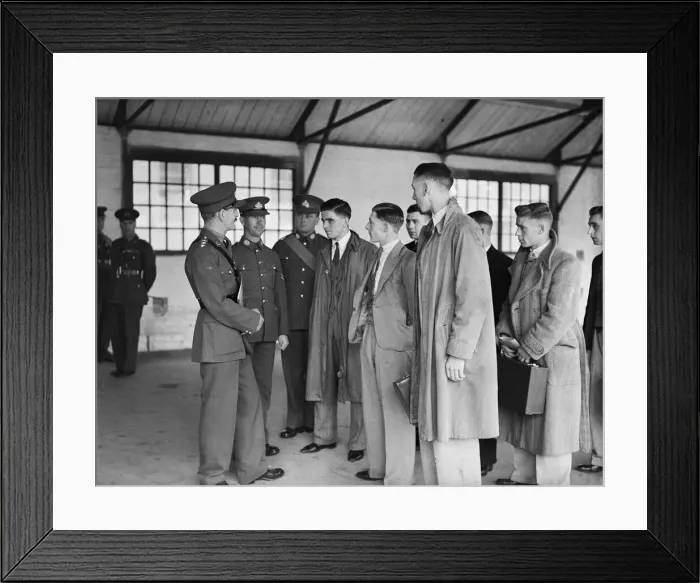 Framed Print : Some of the Militiamen from Birmingham and the Midlands arriving at Whittington Barracks