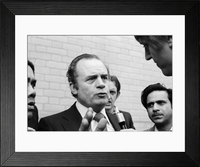 Framed Print : Ford stay on strike. At at mass meeting at an open-air swimming pool in Dagenham, Essex Framed Print : Ford stay on strike. At at mass meeting at an open-air swimming pool in Dagenham, Essex