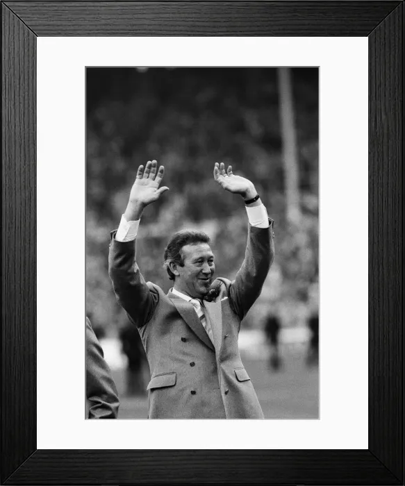 Framed Print : 1985 Milk cup final at Wembley Stadium. Final score Norwich City 1 - 0 Sunderland
