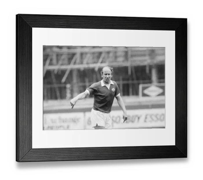 Framed Print : Chelsea verses Manchester United. 28th April 1973 Framed Print : Chelsea verses Manchester United. 28th April 1973