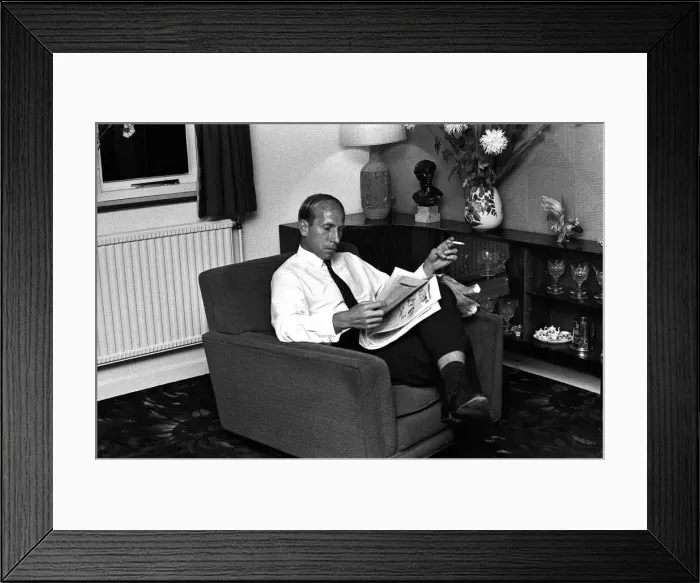 Framed Print : Bobby Charlton, Manchester Uniteds disposed ace Framed Print : Bobby Charlton, Manchester Uniteds disposed ace