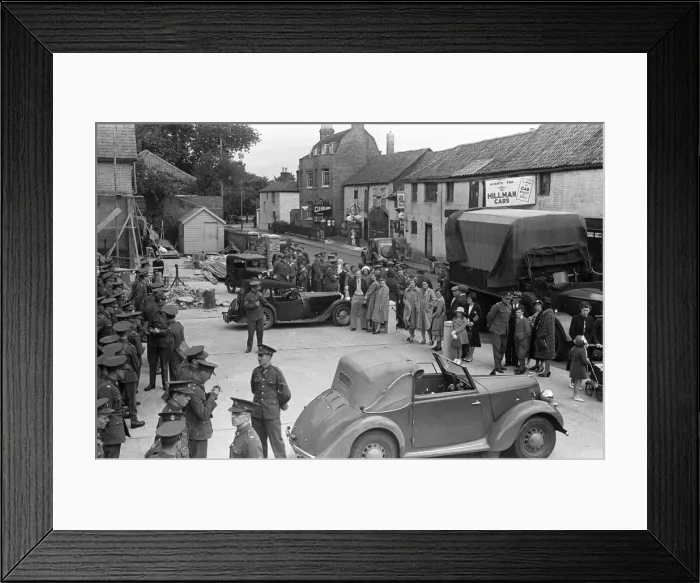 Framed Print : Soldiers and transport of the 30th Surrey Searchlight Regiment an air defence unit of Framed Print : Soldiers and transport of the 30th Surrey Searchlight Regiment an air defence unit of