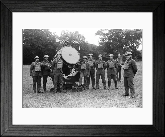 Framed Print : 30th Surrey Searchlight Regiment, Royal Artillery Summer Training Camp June 1939