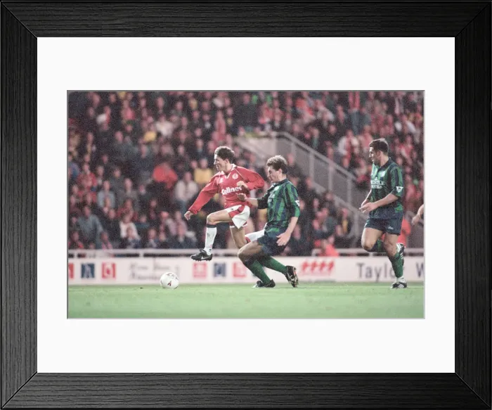 Framed Print : Middlesbrough 1-1 Leeds, Premier league match at the Riverside Stadium Framed Print : Middlesbrough 1-1 Leeds, Premier league match at the Riverside Stadium