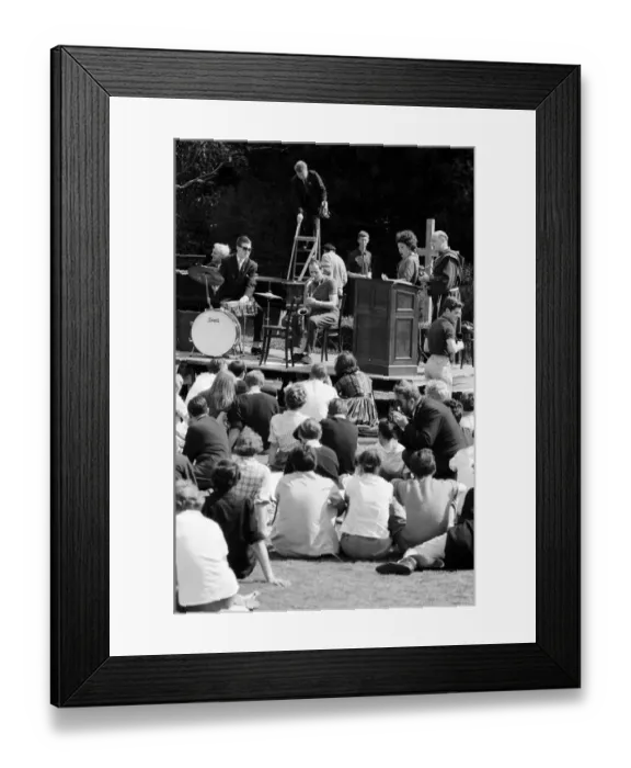 Framed Print : Beaulieu Jazz Festival. Pictured, Johnny Dankworth, Cleo Laine and Brother Williams Framed Print : Beaulieu Jazz Festival. Pictured, Johnny Dankworth, Cleo Laine and Brother Williams