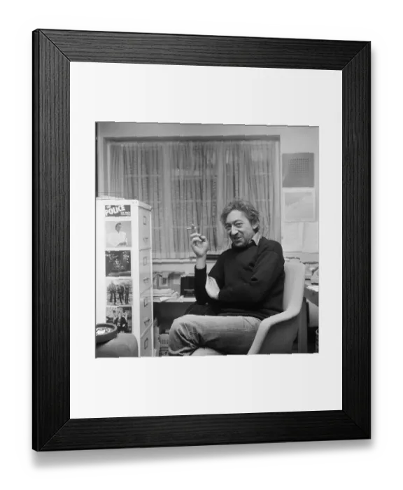 Framed Print : Serge Gainsbourg, in UK to launch the English version of his first novel Framed Print : Serge Gainsbourg, in UK to launch the English version of his first novel