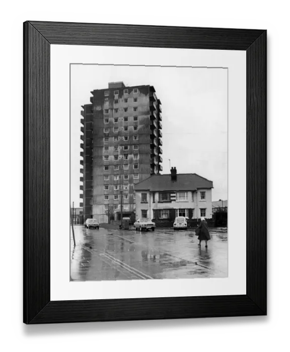 Framed Print : The Channel View flats, Grangetown, Cardiff, where it is proposed to block up the tunnels