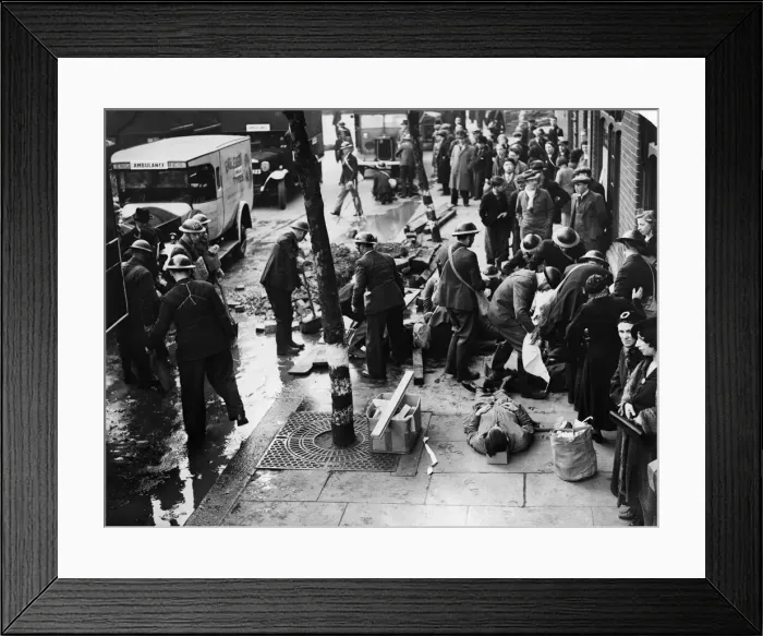 Framed Print : Our picture showing the A. R. P exercise at Bethnal Green, East London Framed Print : Our picture showing the A. R. P exercise at Bethnal Green, East London