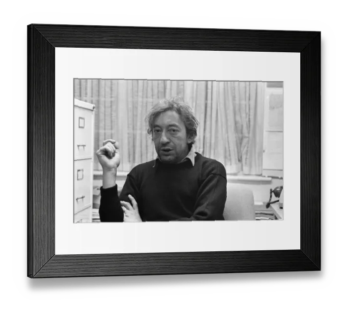 Framed Print : Serge Gainsbourg, in UK to launch the English version of his first novel Framed Print : Serge Gainsbourg, in UK to launch the English version of his first novel