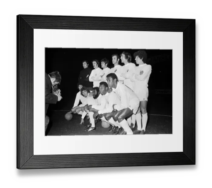 Framed Print : Santos FC, including their player Pele, pictured at Villa Park for a match against Aston Framed Print : Santos FC, including their player Pele, pictured at Villa Park for a match against Aston