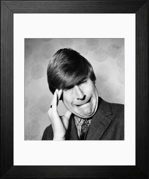 Framed Print : TV star impressionist Mike Yarwood. 19th December 1968 Framed Print : TV star impressionist Mike Yarwood. 19th December 1968