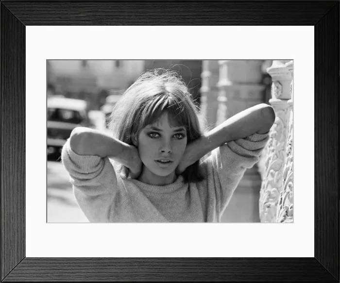 Framed Print : Jane Birkin, English actress currently starring in Graham Greene play, Carving a Statue Framed Print : Jane Birkin, English actress currently starring in Graham Greene play, Carving a Statue
