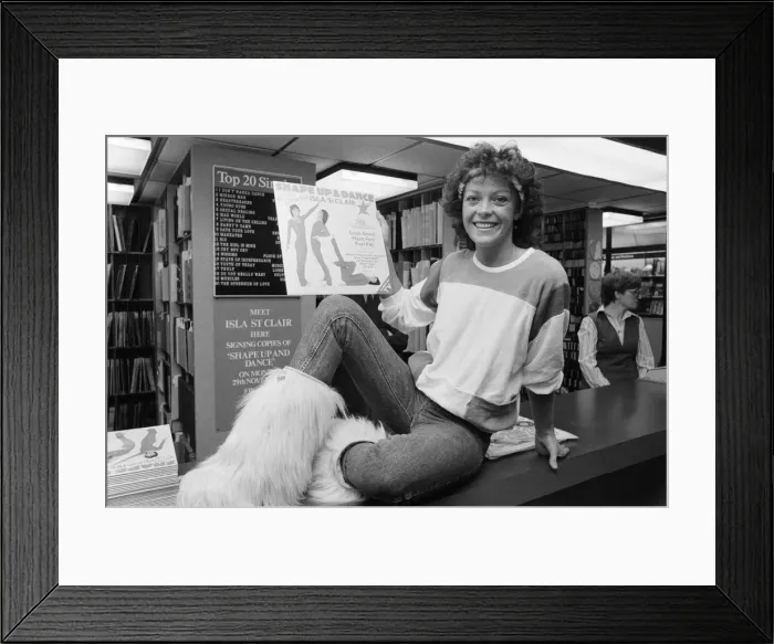 Framed Print : Isla St Clair, Scottish singer, actress and game show co-host, The Generation Game Framed Print : Isla St Clair, Scottish singer, actress and game show co-host, The Generation Game
