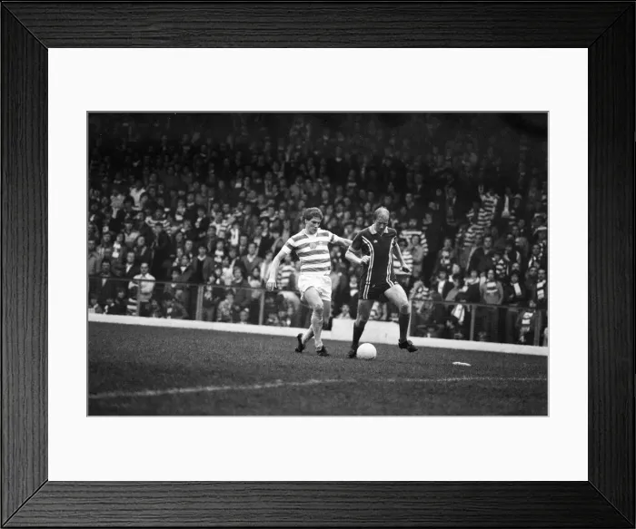 Framed Print : Celtic 3-0 Dundee, Scottish Premier league match at Celtic Park Framed Print : Celtic 3-0 Dundee, Scottish Premier league match at Celtic Park