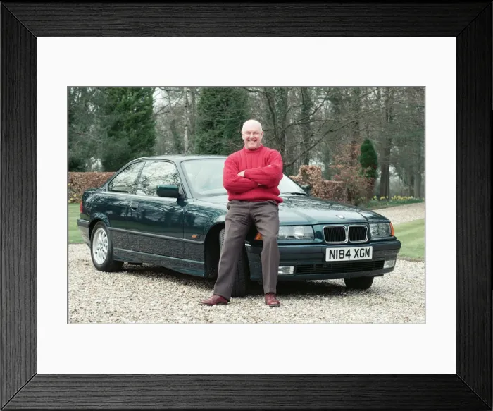 Framed Print : Commentator Murray Walker at home. 16th April 1996 Framed Print : Commentator Murray Walker at home. 16th April 1996