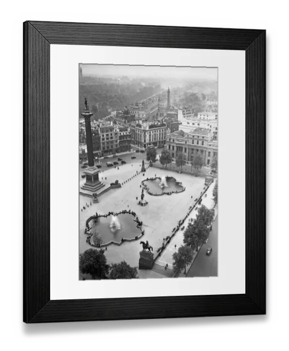 Framed Print : Aerial view of Trafalgar Square, London, taken from the St Martins in the Fields Church Framed Print : Aerial view of Trafalgar Square, London, taken from the St Martins in the Fields Church