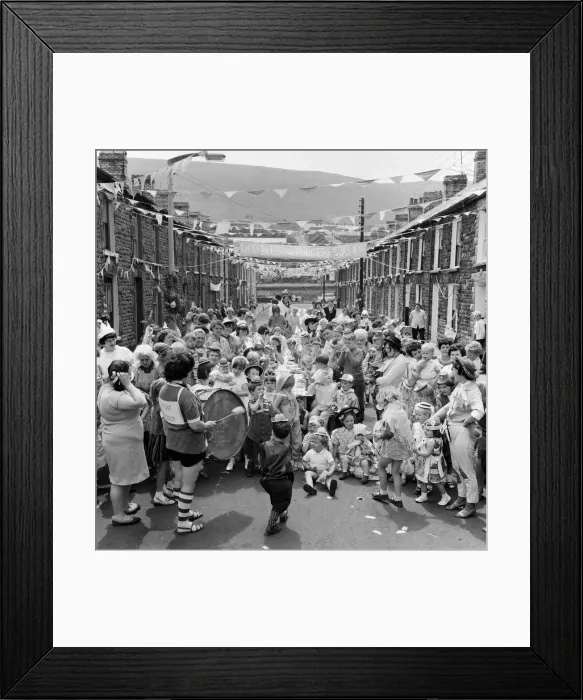 Framed Print : A street party to celebrate the Investiture of Prince Charles at Caernarfon Castle. Wales Framed Print : A street party to celebrate the Investiture of Prince Charles at Caernarfon Castle. Wales