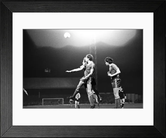 Framed Print : FA Cup Quarter-final replay held at the Molineux Stadium Framed Print : FA Cup Quarter-final replay held at the Molineux Stadium