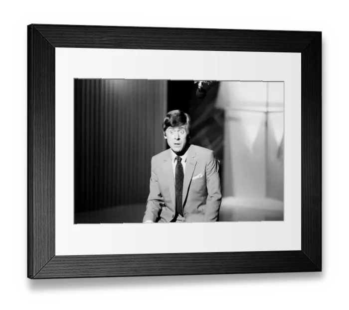 Framed Print : Mike Yarwood filming his Thames TV Christmas show. 11th December 1984