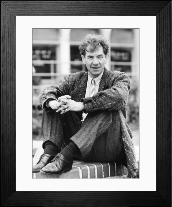 Framed Print : Ian McKellen pictured at The Birmingham Repertory Theatre in 1988