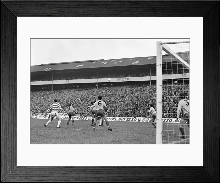 Framed Print : Partick Thistle 4-1 Celtic, Scottish League Cup Final, Hampden Park Framed Print : Partick Thistle 4-1 Celtic, Scottish League Cup Final, Hampden Park