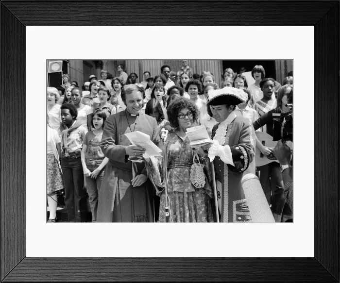 Framed Print : Cleo Laine opens London Entertains'. The festival is designed to create a Framed Print : Cleo Laine opens London Entertains'. The festival is designed to create a