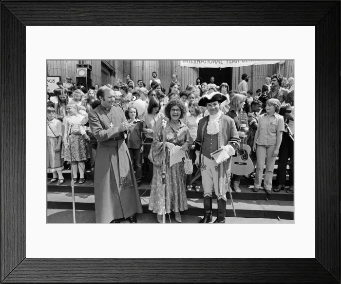 Framed Print : Cleo Laine opens London Entertains'. The festival is designed to create a Framed Print : Cleo Laine opens London Entertains'. The festival is designed to create a