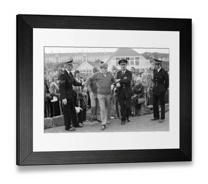 Framed Print : Bob Hope, American comedian and actor, playing golf in Scotland Framed Print : Bob Hope, American comedian and actor, playing golf in Scotland