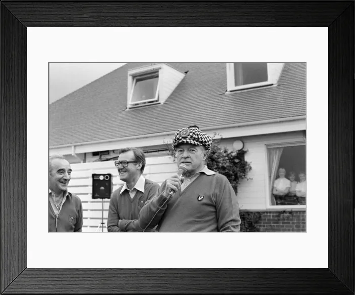 Framed Print : Bob Hope, American comedian and actor, playing golf in Scotland Framed Print : Bob Hope, American comedian and actor, playing golf in Scotland
