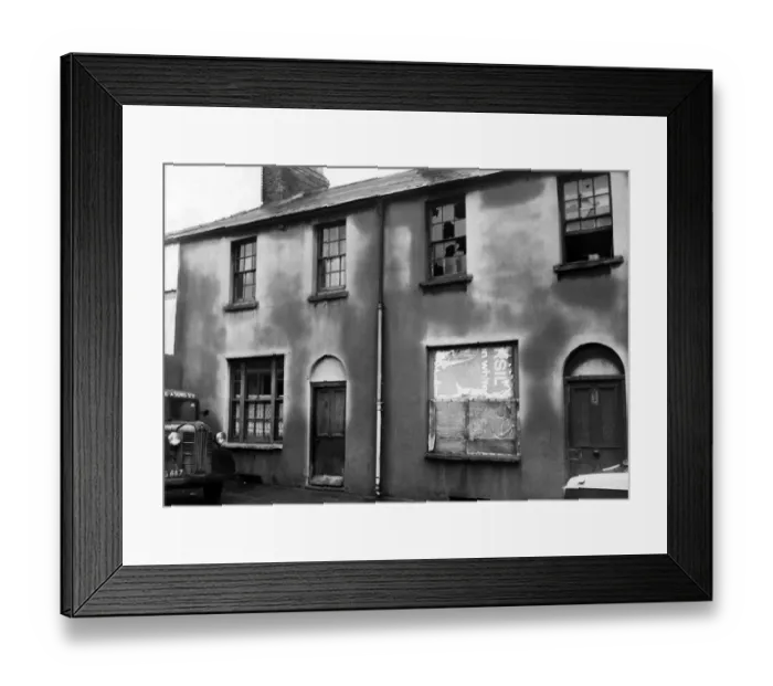 Framed Print : Ruperra Street, Butetown, Cardiff. 27th February 1960