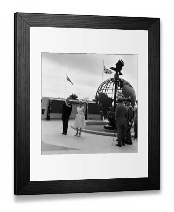 Framed Print : Queen Elizabeth II during her visit to Canada. The Queen is pictured at Green Island