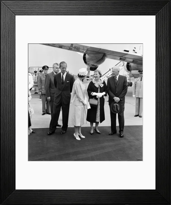Framed Print : Queen Elizabeth II and The Duke of Edinburgh welcome President Eisenhower Framed Print : Queen Elizabeth II and The Duke of Edinburgh welcome President Eisenhower