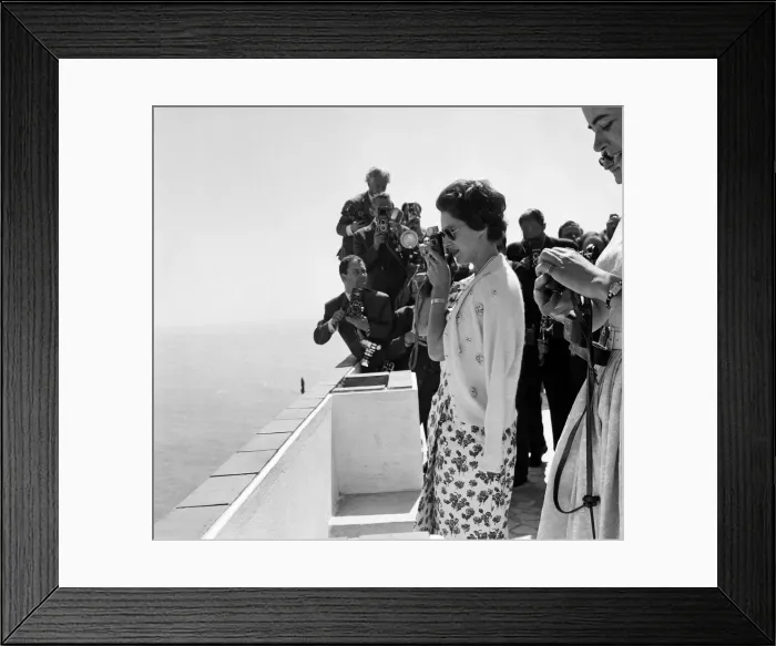 Framed Print : Princess Margaret visits Nazare, Portugal. 9th June 1959 Framed Print : Princess Margaret visits Nazare, Portugal. 9th June 1959