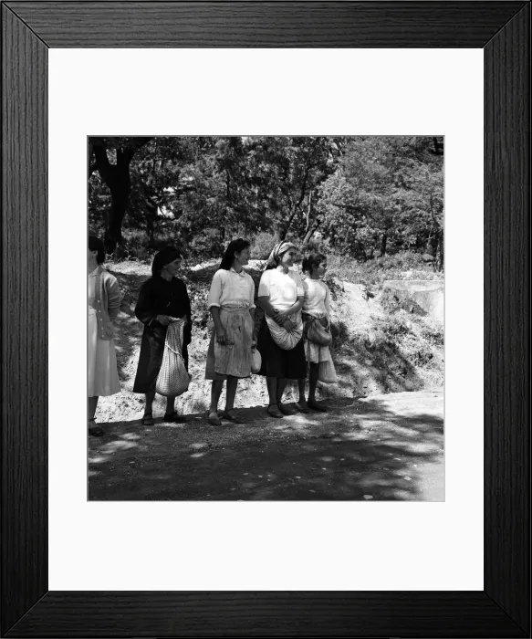 Framed Print : Local women watching in Santarem awaiting the arrival of Princess Margaret. 9th June 1959 Framed Print : Local women watching in Santarem awaiting the arrival of Princess Margaret. 9th June 1959